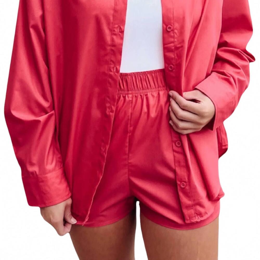 NEW EMORY PARK high rise side slit shorts in fuchsia